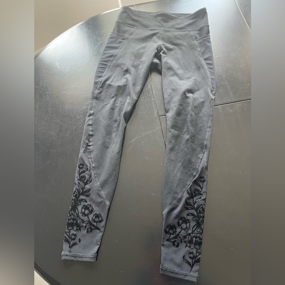 Fabletics black leggings